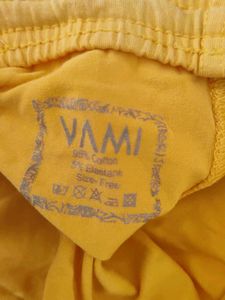 Yellow Comfortable leggings