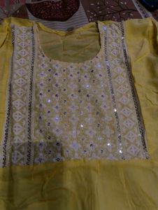 chickenkari Yellow Embroidered Kurta