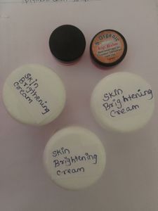 🥳🎉Combo Of Soaps,Cream,Lip Bal,Lip Scrub🎉🥳