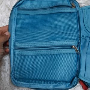 medicine organizer/cosmetic organizer