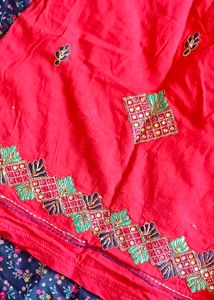 combo of two Rajputi poshak