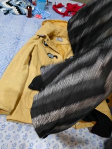 Yellow  Coat and winter dress new shampoo fr