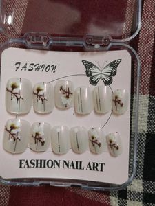 Fashion Nail Art Cat Eye Press-On Nails