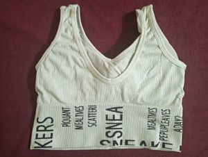 Ribbed Sports Bra with "Sneakers" Print