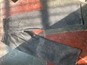 I Am Selling Jeans