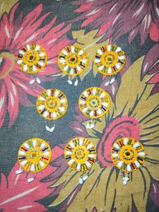 Embellished  orange round Appliques