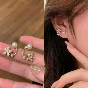 .⋆˚꩜｡Pearl Stud Earrings.⋆˚꩜｡