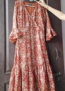 Chic Floral Midi Dress
