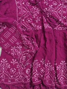 Embroidered Magenta Kurta
