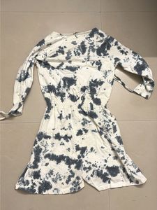 Two Women's Dresses Bundle (1 dress +