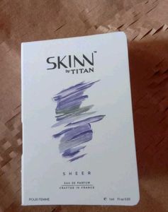 Skinn Eau De Perfume
