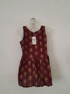 Maroon Printed Top (Women's)