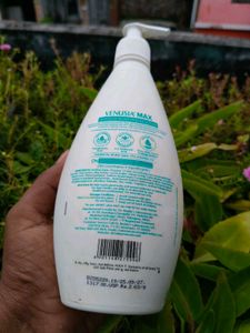 Venusia Max Intensive Moisturizing Lotion