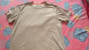S T Shirt