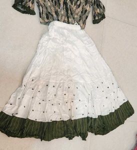Elegant Crop Top &amp; Skirt Set