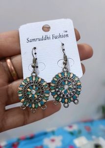Buy 2 Get 1 Earring Free 😍🔥 Super Duper Dea