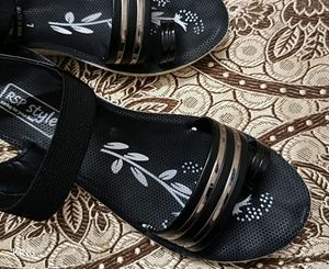 💥Today's Offer, Beautiful Black Sandles
