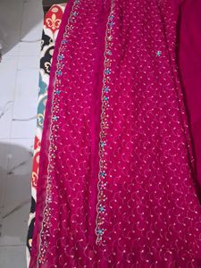 y2k style stunning Fuchsia Embroidered Saree 💗