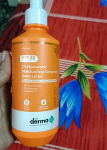 The Derma Co SPF 50 Body Lotion