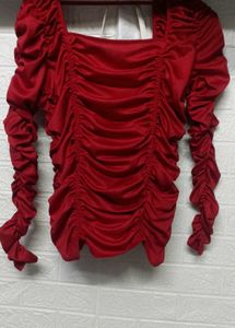 Chic Ruched Red Top