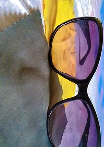 Retro Black Sunglasses