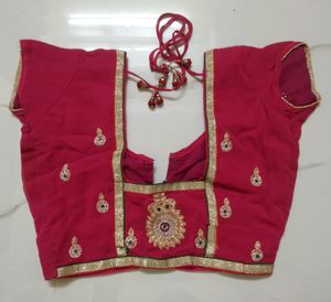 Saree With Blouse