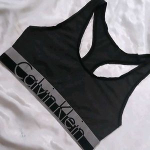 Calvin Klein Sports Bra panty set