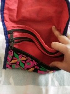 Embroidered 4-sections(pockets) Velvet Handpurse