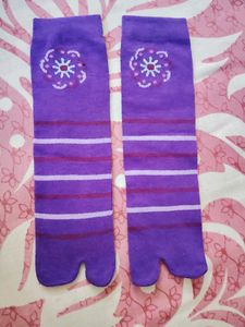 39.Cute Purple Toe Socks