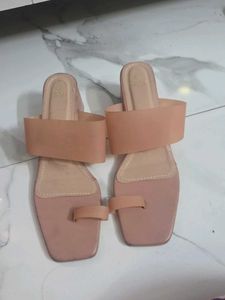 Stylish Pink Flat Sandals