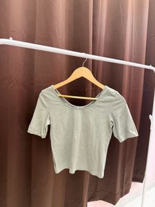 Basic Olive Green T-Shirt
