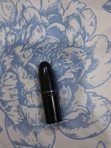 MAC Lipstick Mini- Russian Red