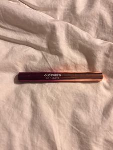 Typsy Lip Plumping Gloss - Kpop