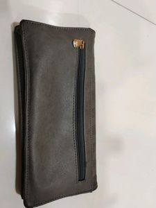 Moochies wallet