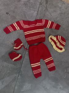 Woolen Set For 0-4 Months Baby