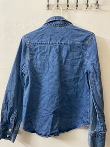 H&amp;M Classic Blue Denim Shirt