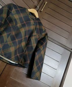 Madame Stylish Plaid Checks Cropped Top