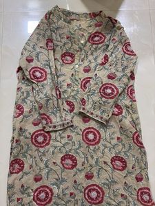 Beige Elegant Floral Cotton Kurta with pockets
