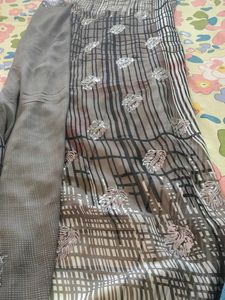 Elegant Grey Saree with Sequins