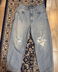 Distressed Light Wash Wide Leg Jeans