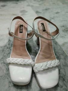 New Chic White Chunky Heel Sandals
