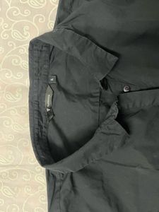 Sleeveless Black Collared Shirt