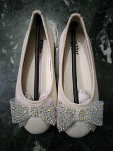 Cute Glitter new girl ballerina in size 9