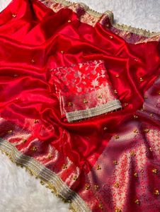 Exquisite Red &amp; Gold Brocade Saree