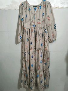 Flowy Floral Print Maxi Dress