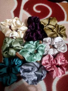 Silky Scrunchie Collection
