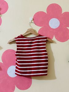 Striped Sleeveless Crop Top