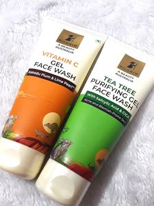 Pilgrim Vitamin c Tea Tree Face Wash Combo