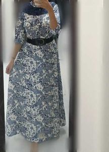 Vintage Floral Print gown with stylish belt