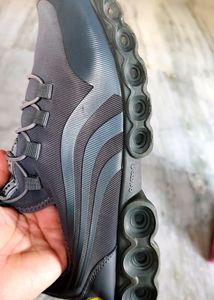 Sports Shoes For Men